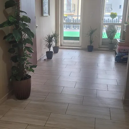 بيت شباب Fabryka Slodkosci - 2 *