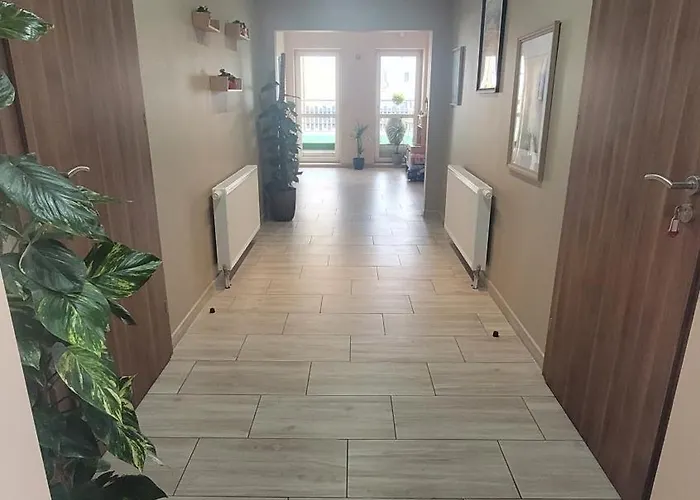 Fabryka Slodkosci - 2 梅尔诺